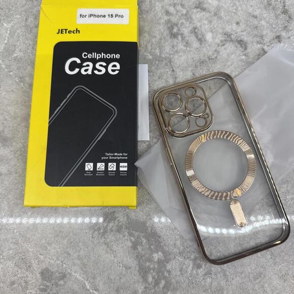 Iphone 15 Pro Gold crystal case JETech - Picture 2 of 3